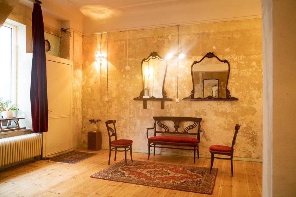 Schoeneberg Holiday Flat & Art Gallery Берлин Экстерьер фото