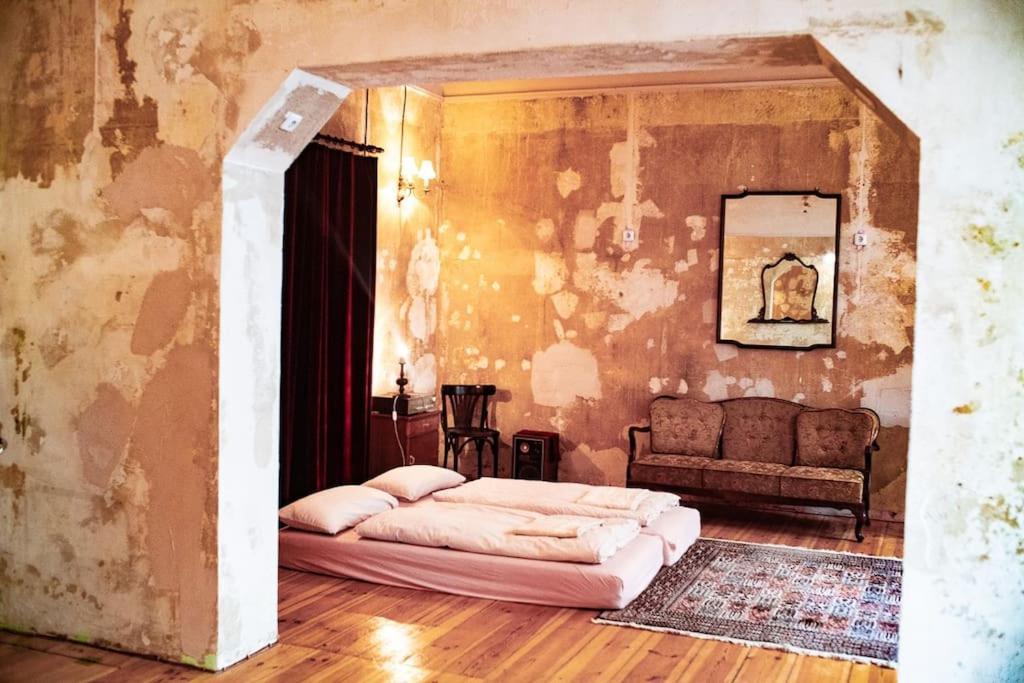 Schoeneberg Holiday Flat & Art Gallery Берлин Экстерьер фото