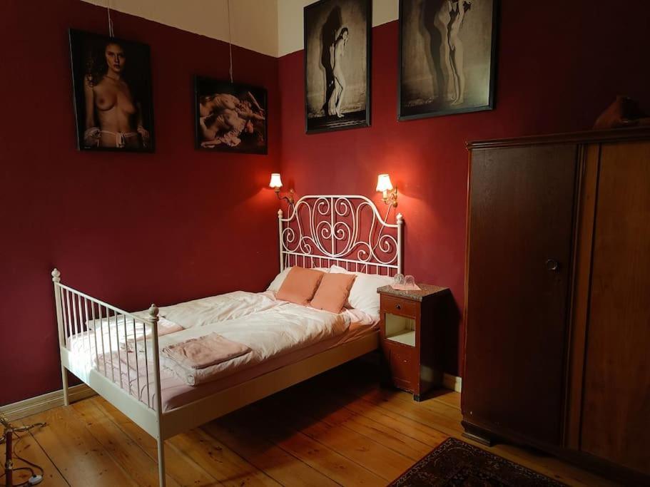 Schoeneberg Holiday Flat & Art Gallery Берлин Экстерьер фото