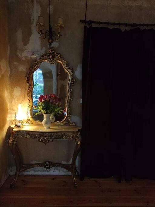 Schoeneberg Holiday Flat & Art Gallery Берлин Экстерьер фото