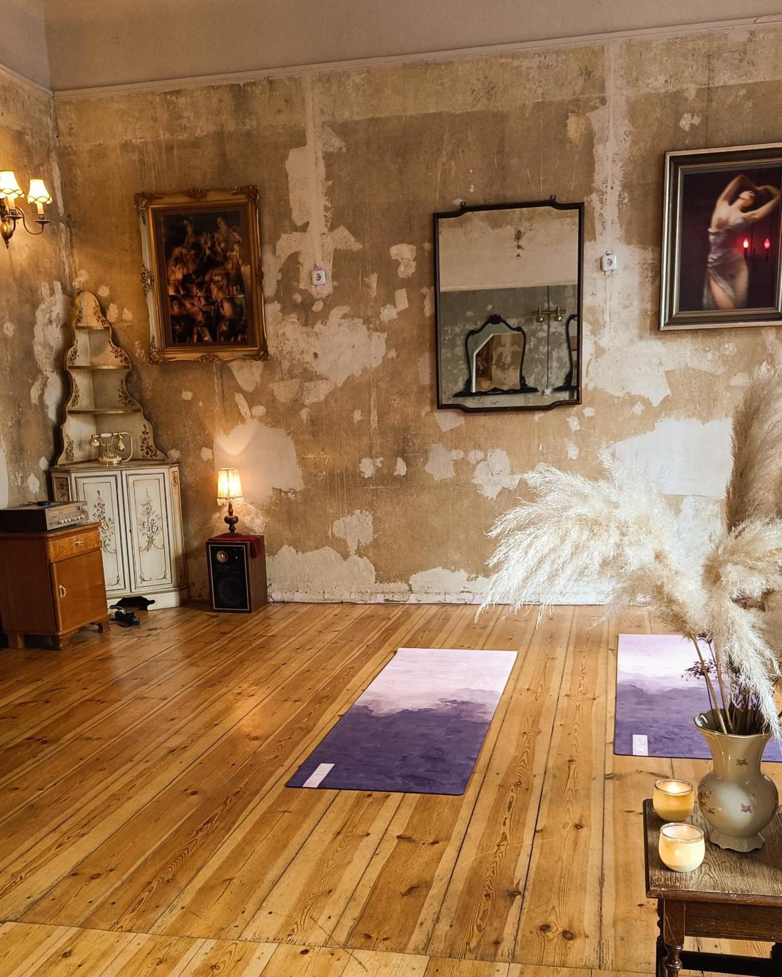 Schoeneberg Holiday Flat & Art Gallery Берлин Экстерьер фото